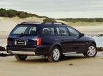 Holden Adventra CX8 2003 года